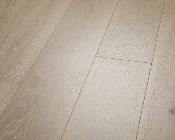 Briefness38463 7.5in Oak Engineered Hardwood Flooring 4mm Taupe - Image 8